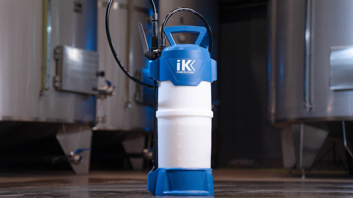 IK FOAM Pro 12 Alk - Mousseur alcalin 6 litres - iK Sprayers