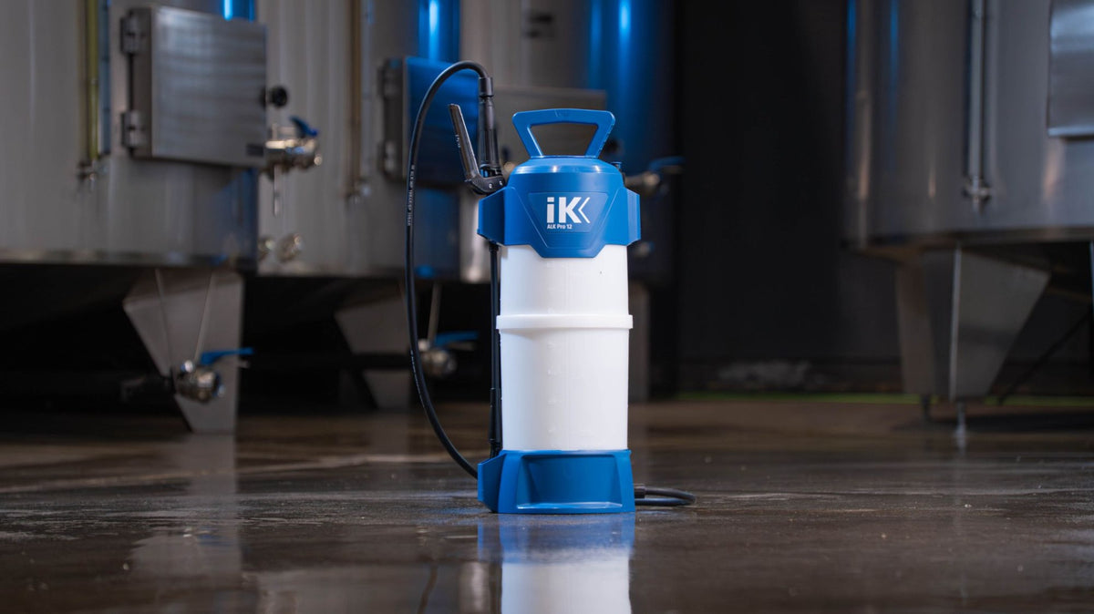 IK Alkaline PRO 12 - Alkalinespuit 8 liter - iK Sproeiers 