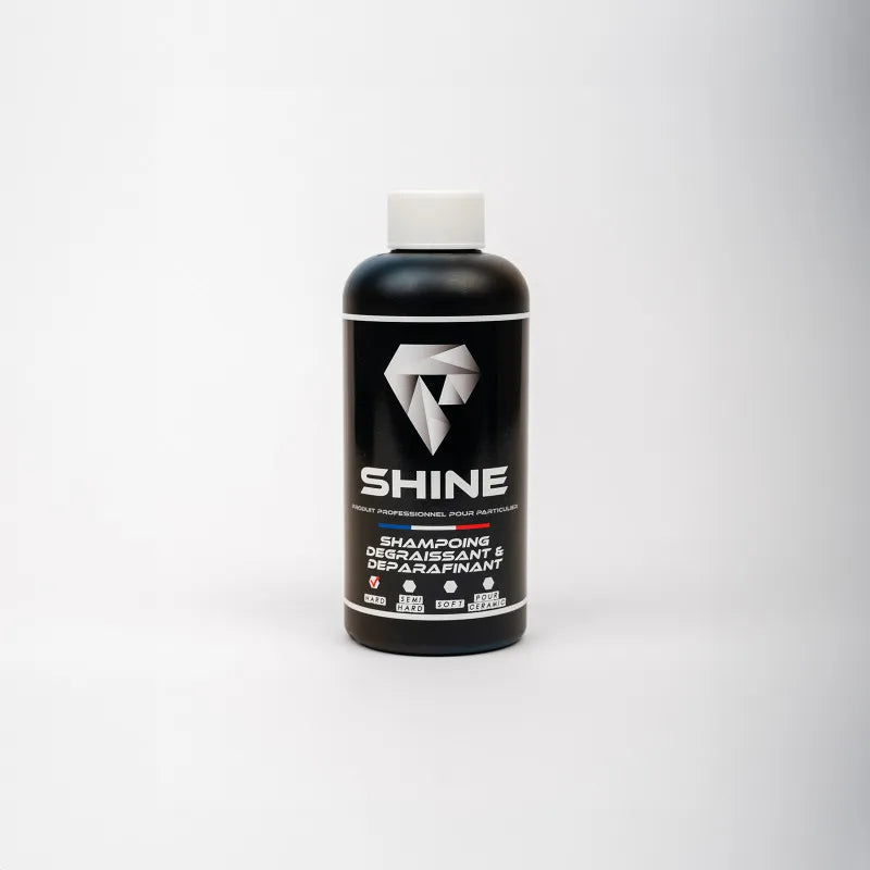 Shampoing dégraissant & déparaffinant - Shine